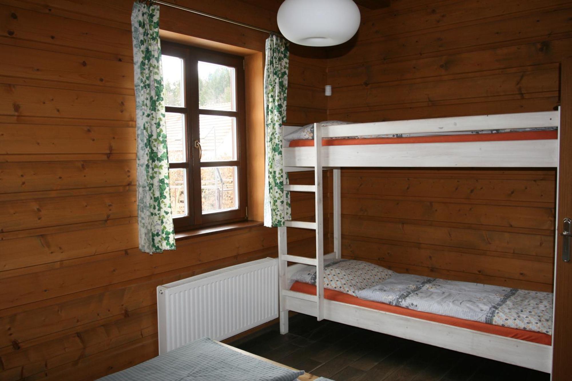 Penzion Rzehaczek Dolní Lomná Exterior foto